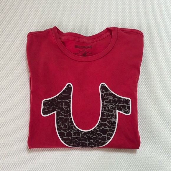 Men’s red True Religion T-shirt - Picture 1 of 4